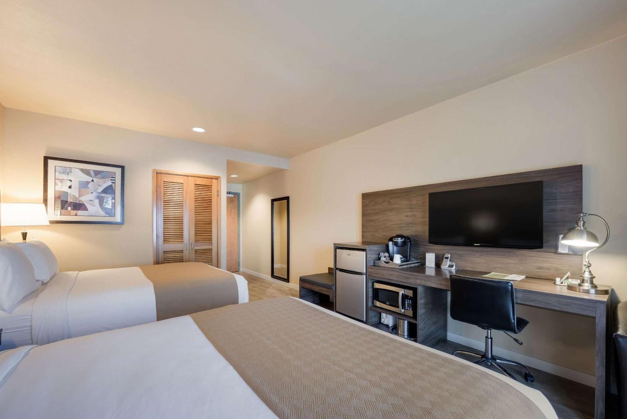 Inn At Port Gardner-Everett Waterfront, Ascend Hotel Collection Экстерьер фото