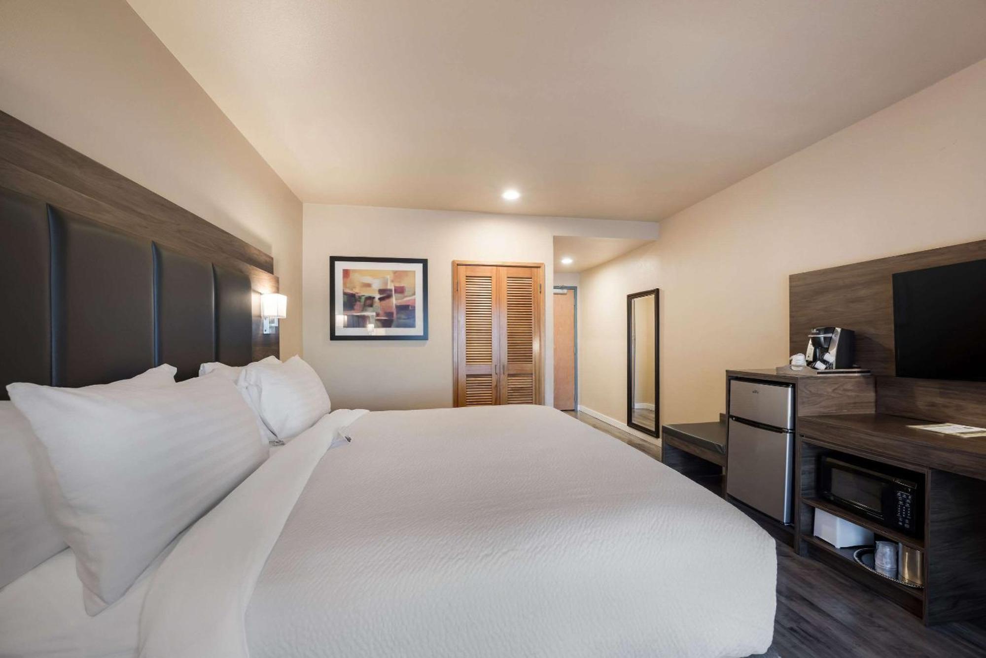 Inn At Port Gardner-Everett Waterfront, Ascend Hotel Collection Экстерьер фото